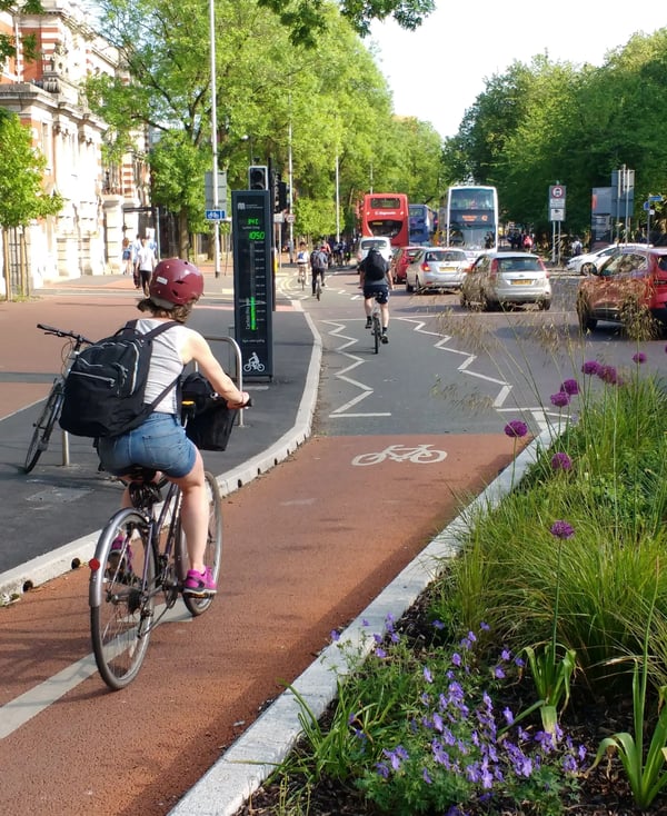 Cycle Counter with Display on Oxford Road in Manchester