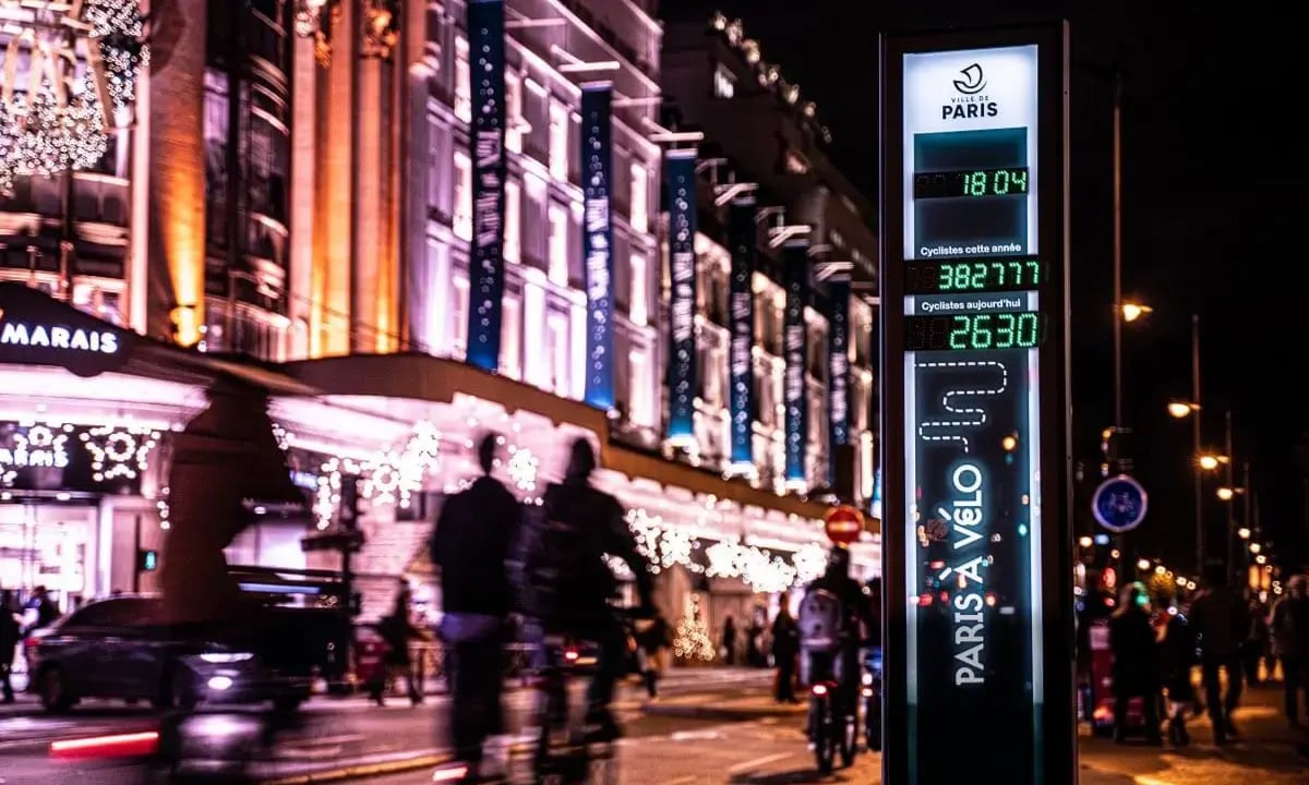 EDC_COM_URB_RIVOLI_CYCL_NIGHT-41c EDC_COM_URB_RIVOLI_CYCL_NIGHT-41c