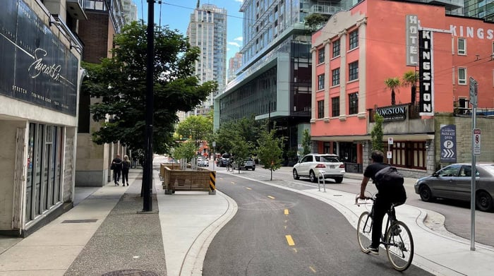 EcoC-Cape-Study_Biking-in-Vancouver-1