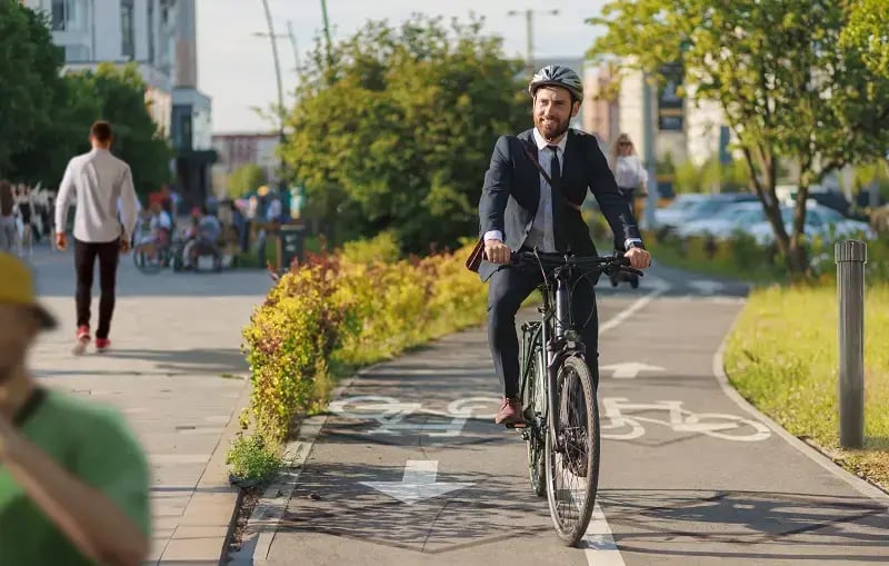 Le MULTI Evo Urbain permet de compter les passages de piétons, cyclistes et trottinettes sur la même voie.